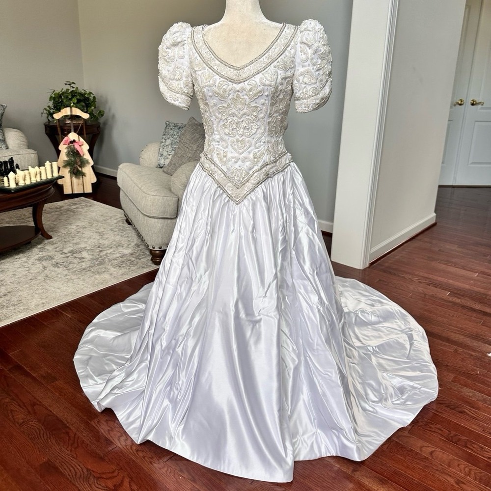 Mon Cheri Bridals Embellished Beaded‎ Short Sleeve Puffy Princess Wedding Dress